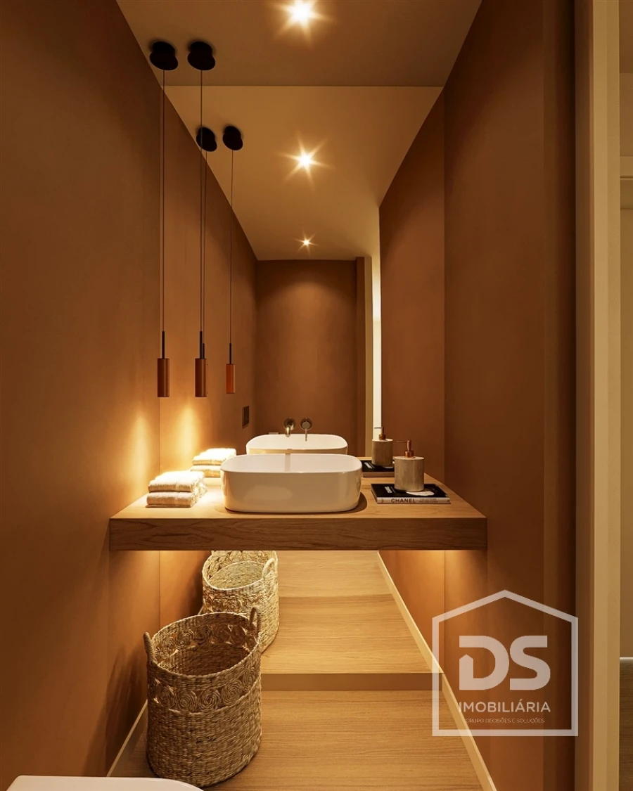 Apartamento T4 para Venda em Tavarede Foto 7