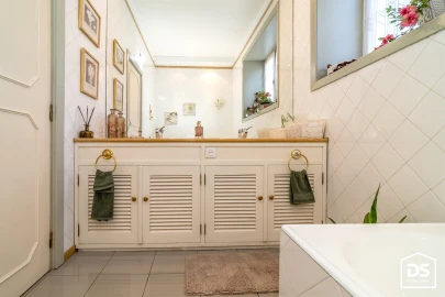 Moradia T9 para Venda em Alquerubim