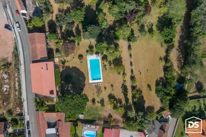 Moradia T9 para Venda em Alquerubim