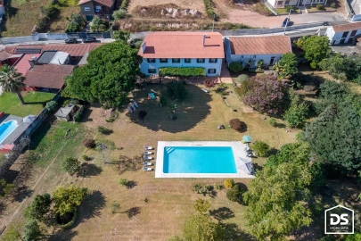 Moradia T9 para Venda em Alquerubim