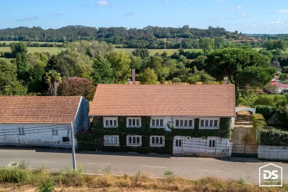 Moradia T9 para Venda em Alquerubim