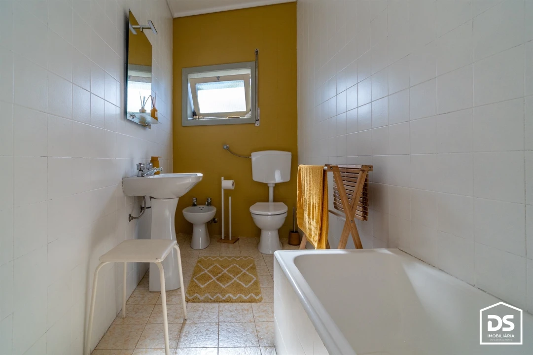 Moradia T9 para Venda em Alquerubim Foto 40