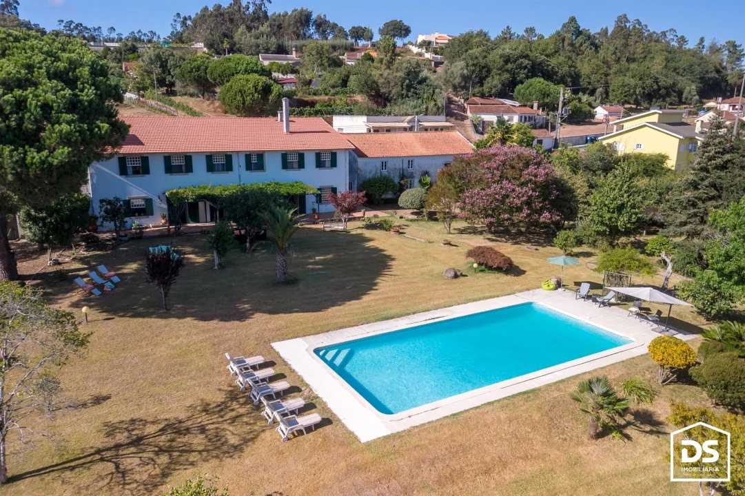 Moradia T9 para Venda em Alquerubim Foto 18