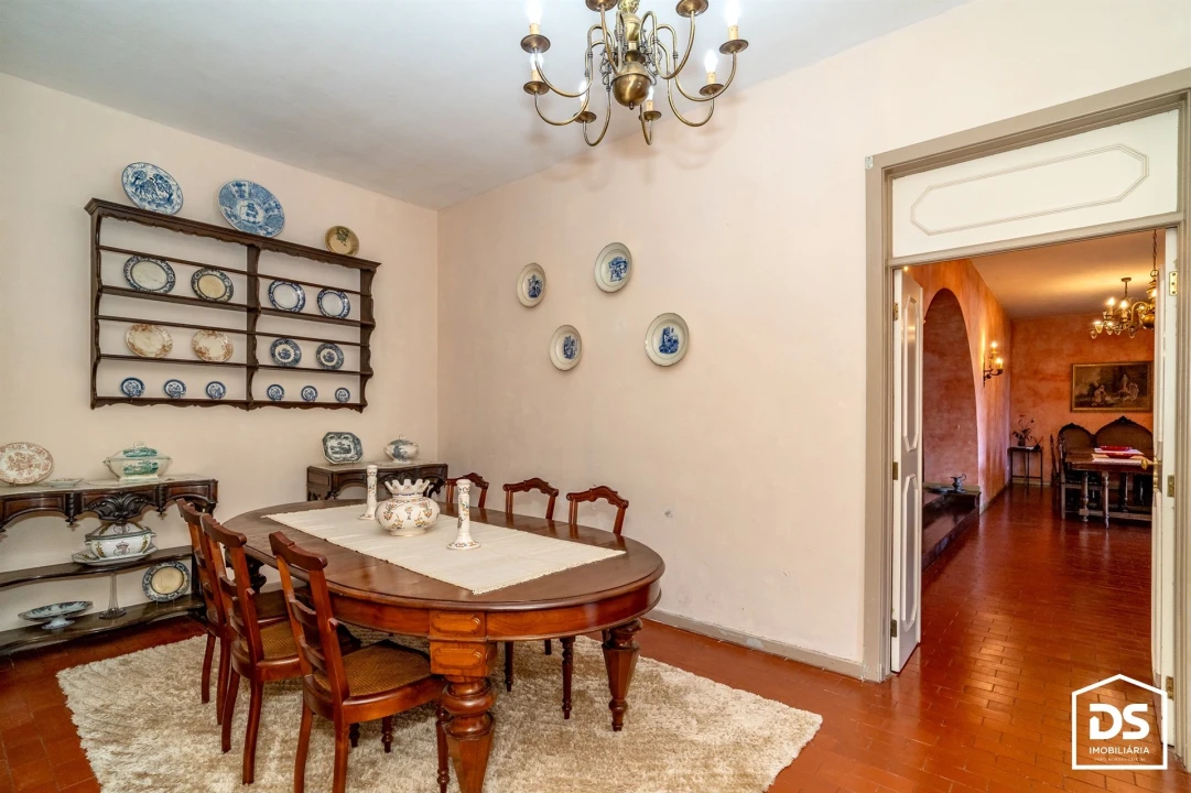 Moradia T9 para Venda em Alquerubim Foto 110