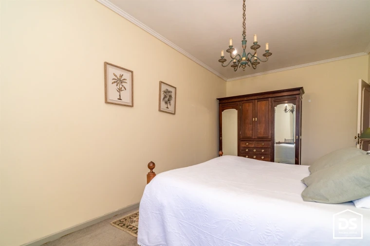 Moradia T9 para Venda em Alquerubim Foto 49