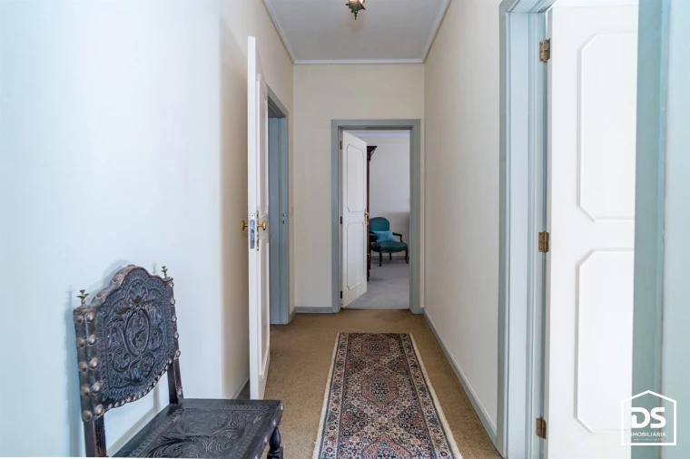 Moradia T9 para Venda em Alquerubim Foto 45