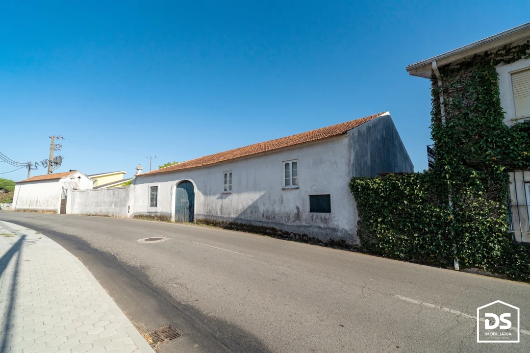 Moradia T9 para Venda em Alquerubim Foto 150