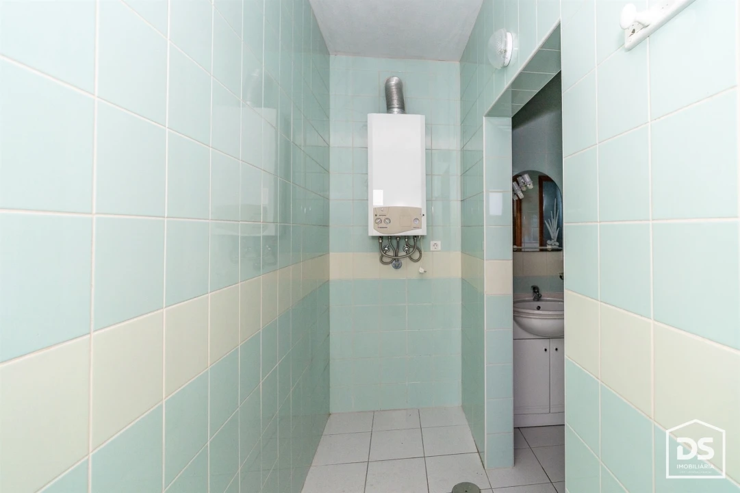 Moradia T3 para Venda em Tavarede Foto 34