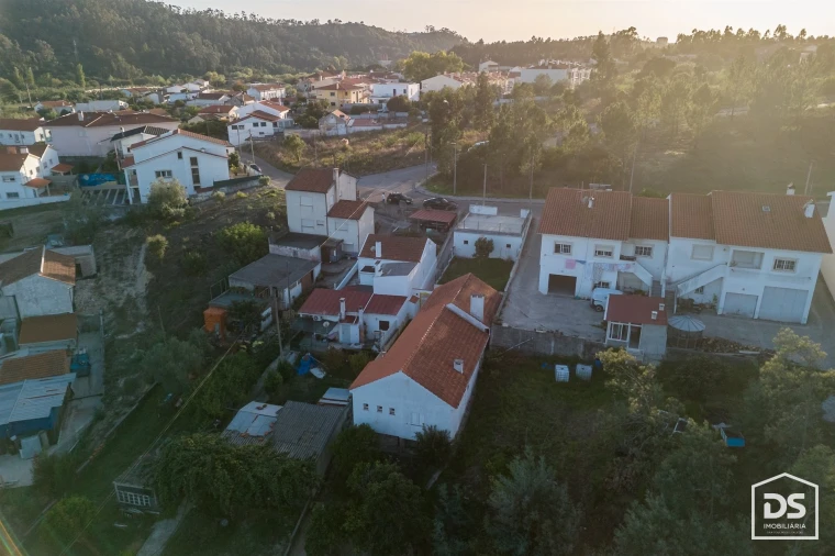 Moradia T3 para Venda em Tavarede Foto 10