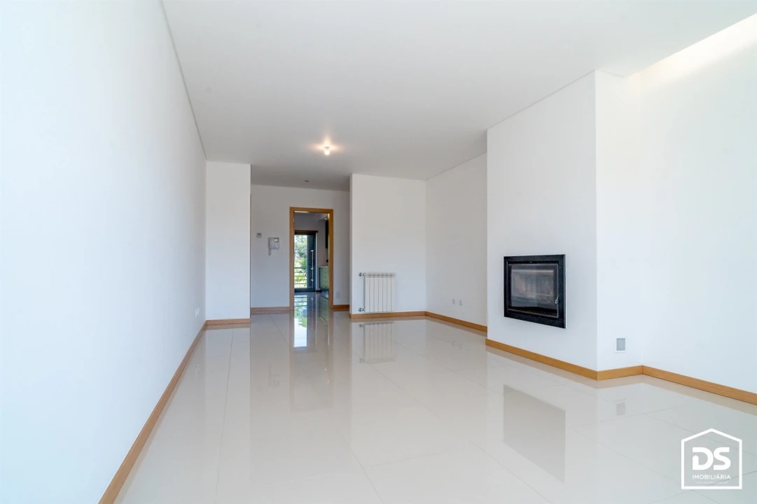 Apartamento T2 para Venda em Tavarede Foto 9
