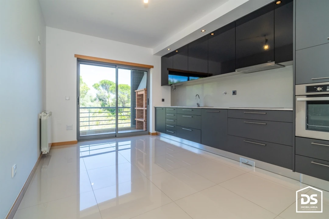 Apartamento T2 para Venda em Tavarede Foto 28