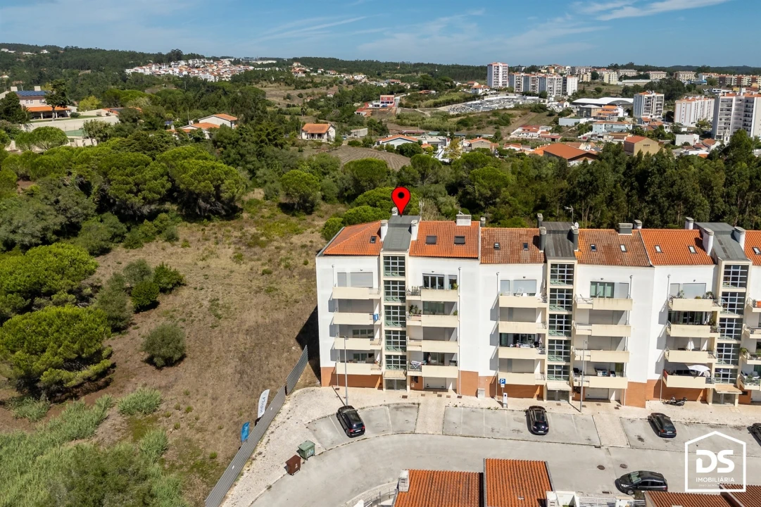 Apartamento T2 para Venda em Tavarede Foto 4