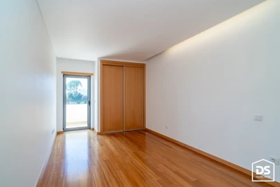 Apartamento T2 para Venda em Tavarede