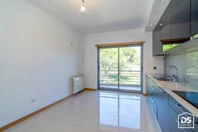 Apartamento T2 para Venda em Tavarede
