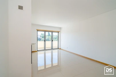 Apartamento T2 para Venda em Tavarede