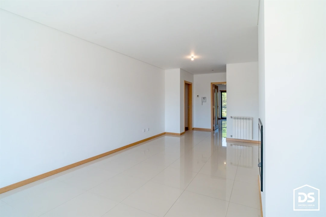 Apartamento T2 para Venda em Tavarede Foto 10