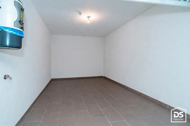Apartamento T2 para Venda em Tavarede Foto 37