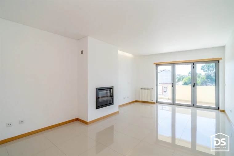 Apartamento T2 para Venda em Tavarede Foto 8