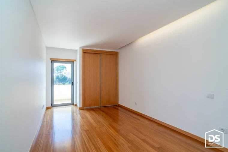 Apartamento T2 para Venda em Tavarede Foto 20