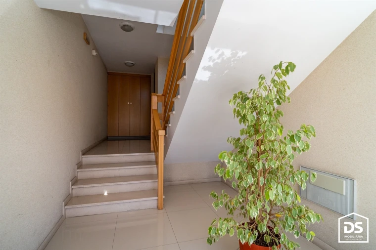 Apartamento T2 para Venda em Tavarede Foto 43