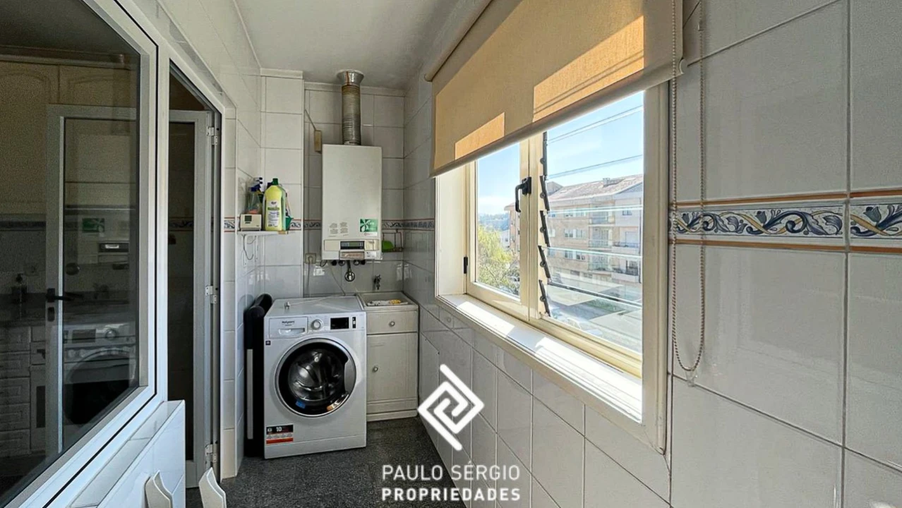 Apartamento T3 para Arrendamento em Santa Maria da Feira, Travanca, Sanfins e Espargo Foto 14
