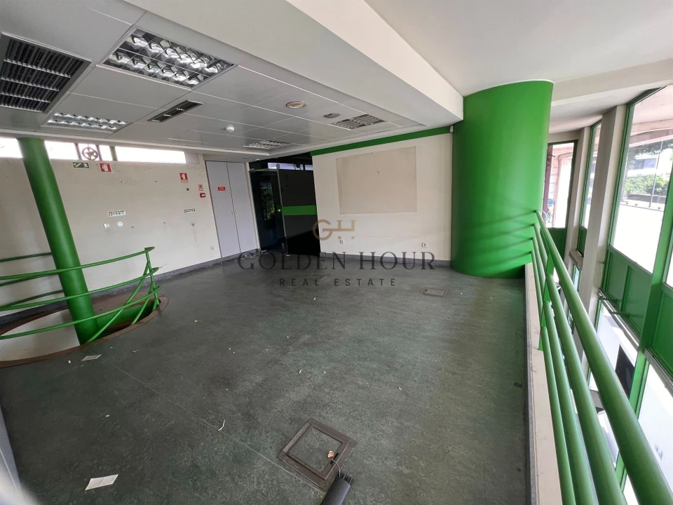 Loja para Venda em Nossa Senhora da Conceição, São Pedro e São Dinis Foto 4