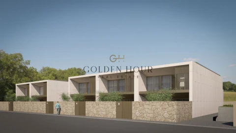 Moradia T3 para Venda em Serzedo e Perosinho