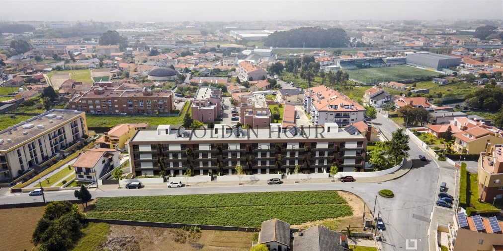 Apartamento T2 para Venda em Arcozelo Foto 12