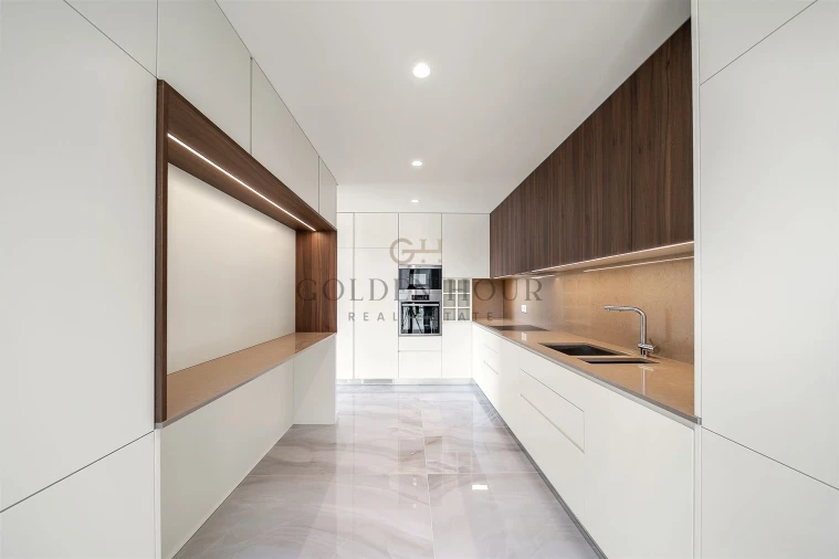 Apartamento T3 para Venda em Mafamude e Vilar do Paraíso Foto 8
