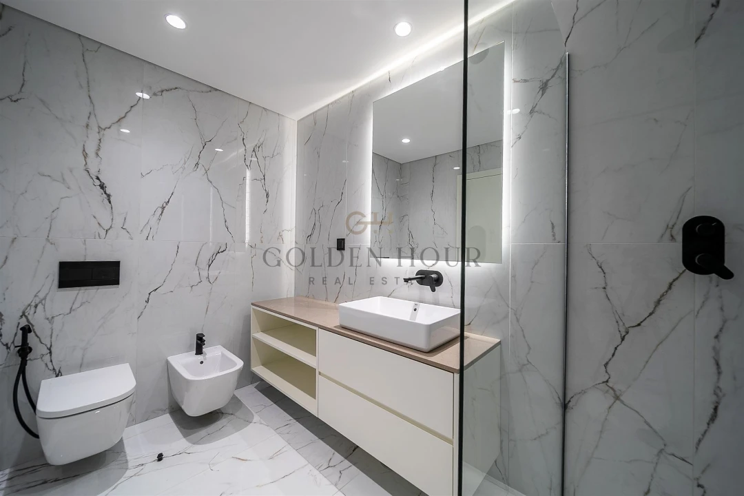 Apartamento T3 para Venda em Mafamude e Vilar do Paraíso Foto 17