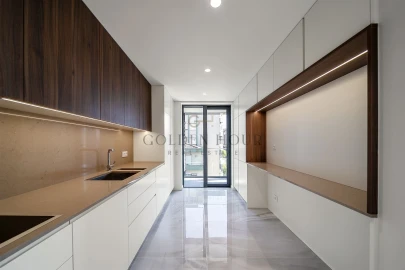 Apartamento T3 para Venda em Mafamude e Vilar do Paraíso