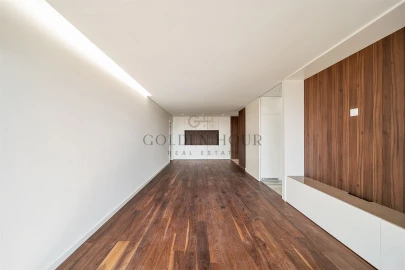 Apartamento T3 para Venda em Mafamude e Vilar do Paraíso
