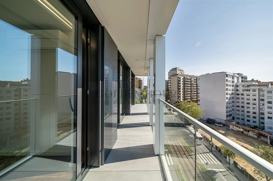 Apartamento T3 para Venda em Mafamude e Vilar do Paraíso Foto 19