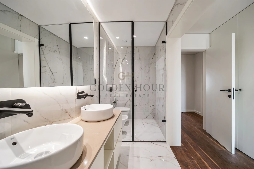 Apartamento T3 para Venda em Mafamude e Vilar do Paraíso Foto 26