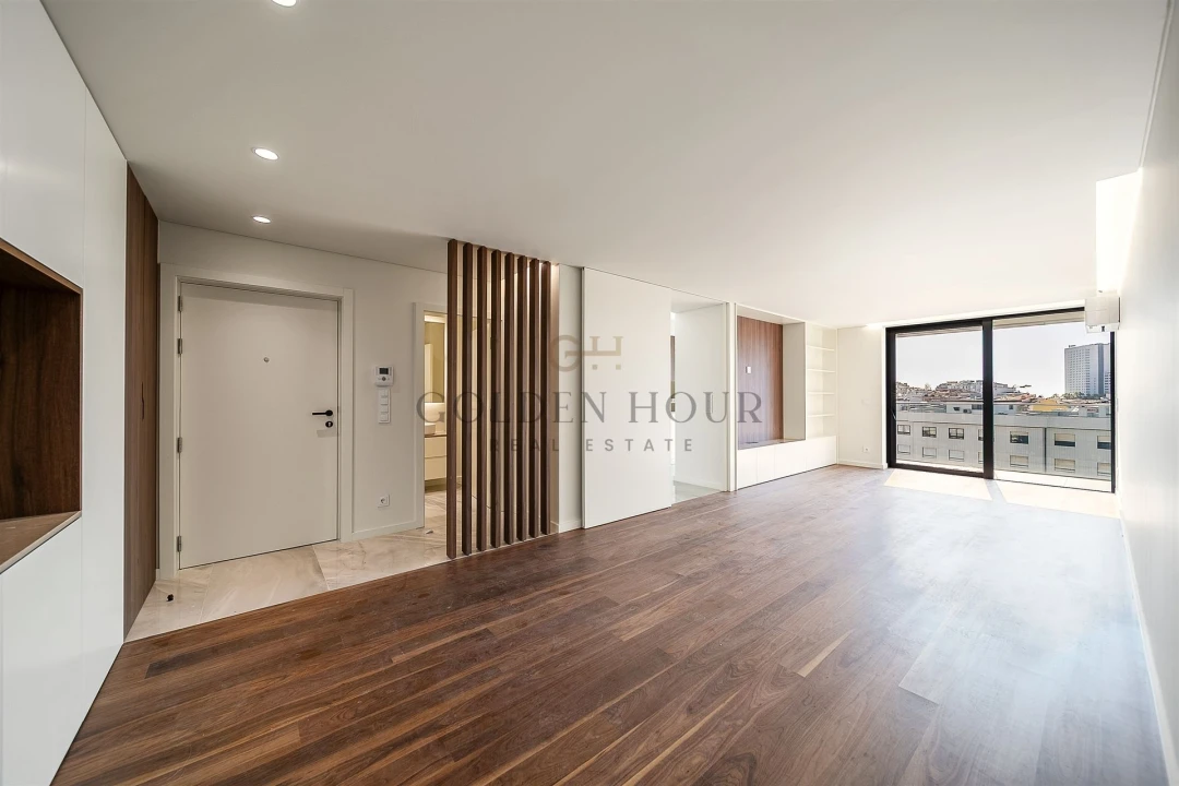 Apartamento T3 para Venda em Mafamude e Vilar do Paraíso Foto 3
