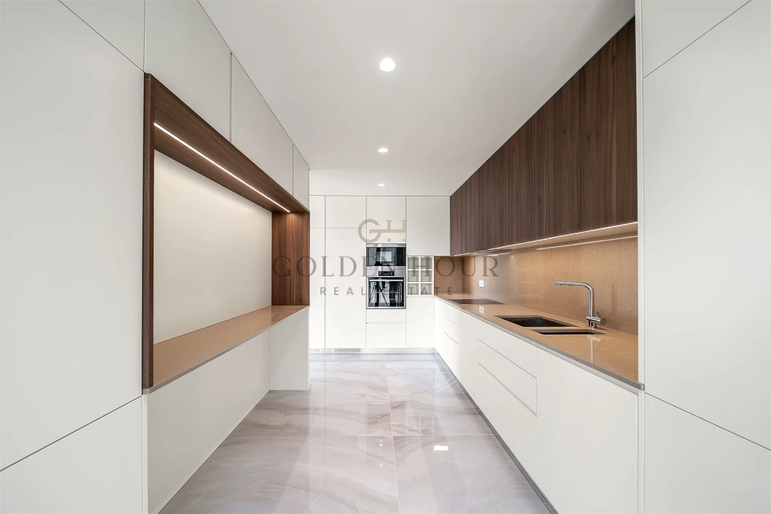 Apartamento T3 para Venda em Mafamude e Vilar do Paraíso Foto 8