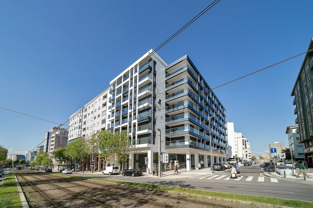 Apartamento T3 para Venda em Mafamude e Vilar do Paraíso Foto 35