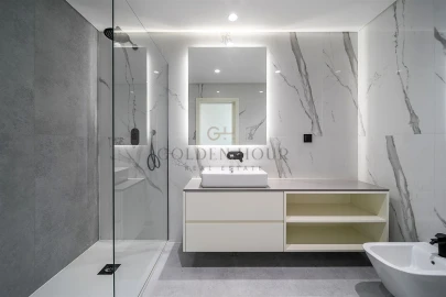 Apartamento T3 para Venda em Mafamude e Vilar do Paraíso