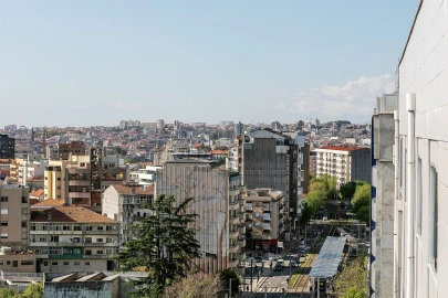 Apartamento T3 para Venda em Mafamude e Vilar do Paraíso