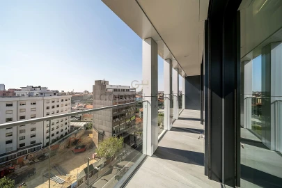 Apartamento T3 para Venda em Mafamude e Vilar do Paraíso