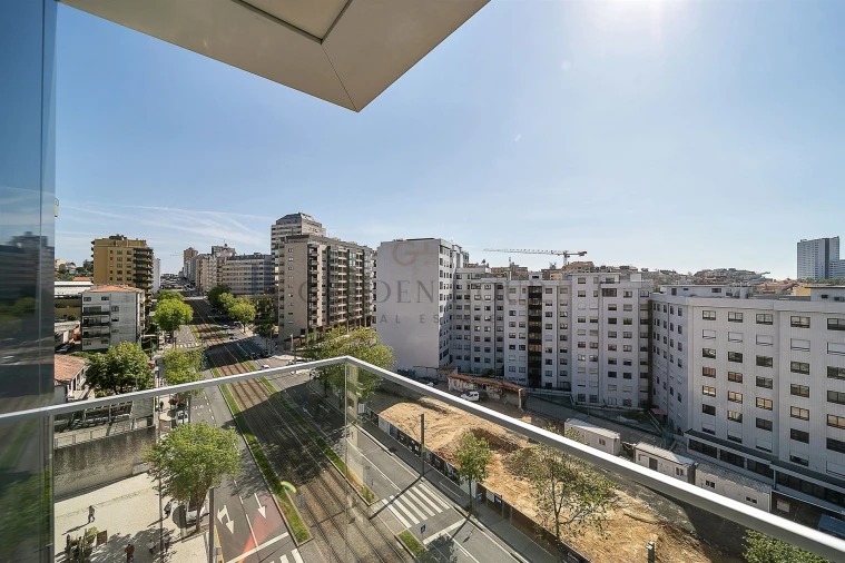 Apartamento T3 para Venda em Mafamude e Vilar do Paraíso Foto 13