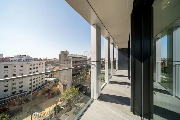 Apartamento T3 para Venda em Mafamude e Vilar do Paraíso Foto 9