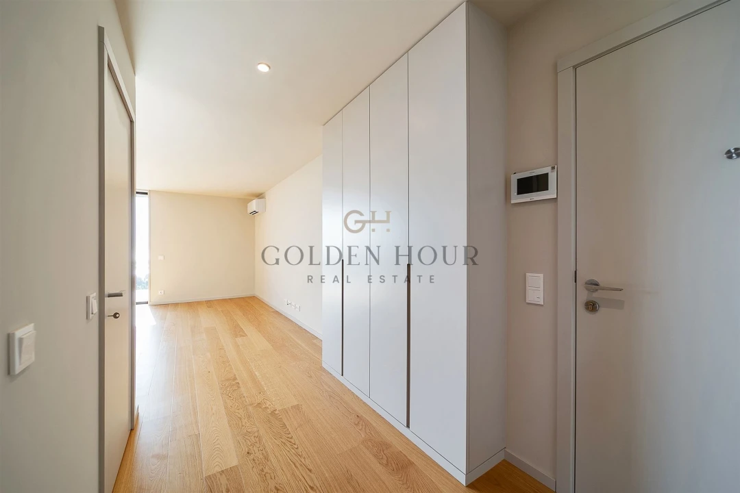 Apartamento T4 para Venda em Santa Marinha e São Pedro da Afurada Foto 9