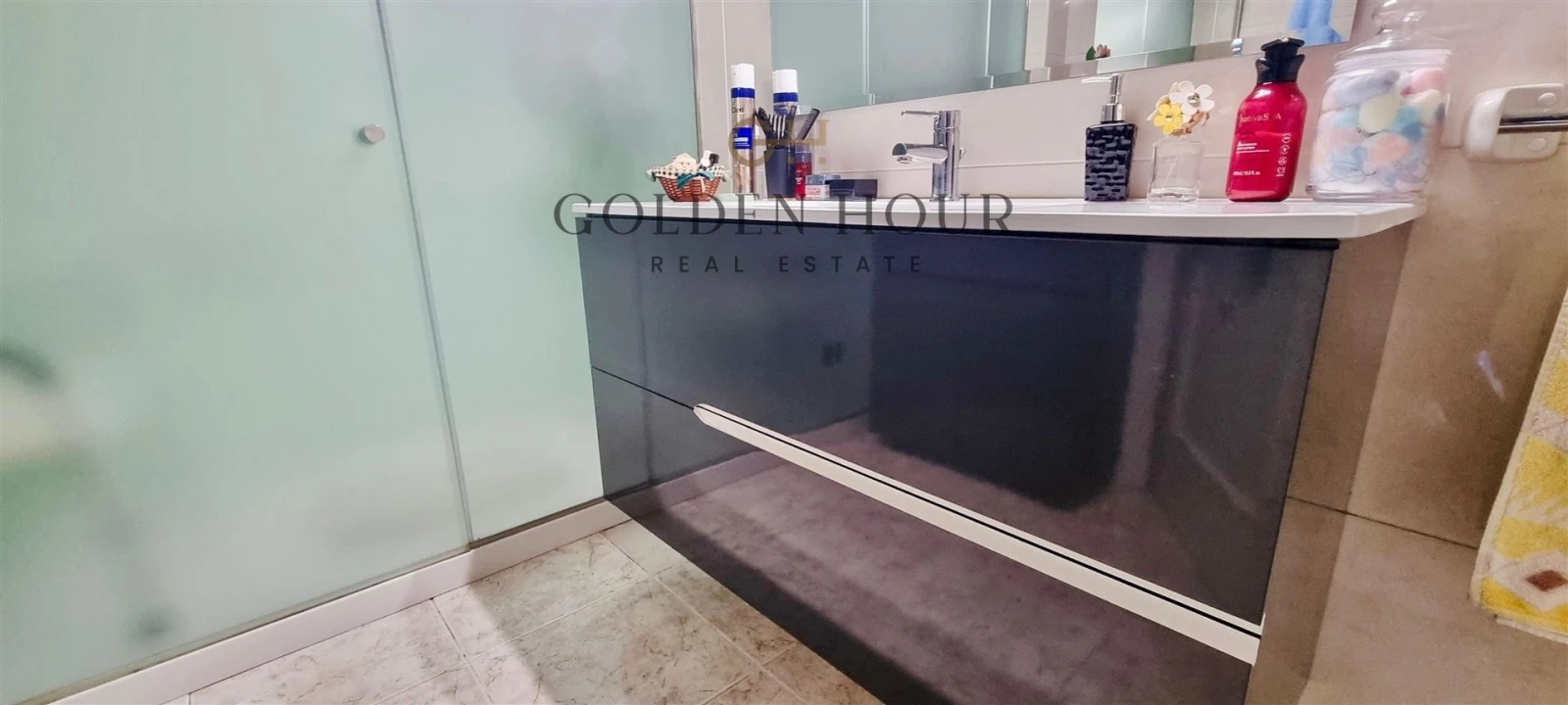 Apartamento T5 para Venda em Mafamude e Vilar do Paraíso Foto 16