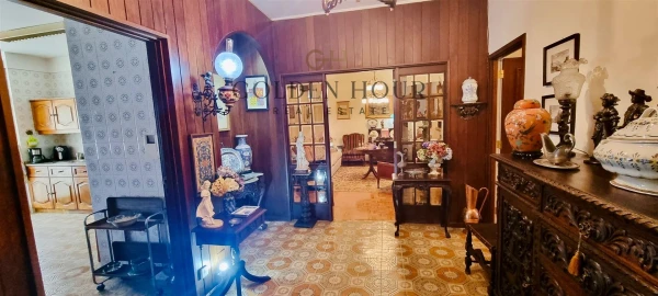 Apartamento T5 para Venda em Mafamude e Vilar do Paraíso