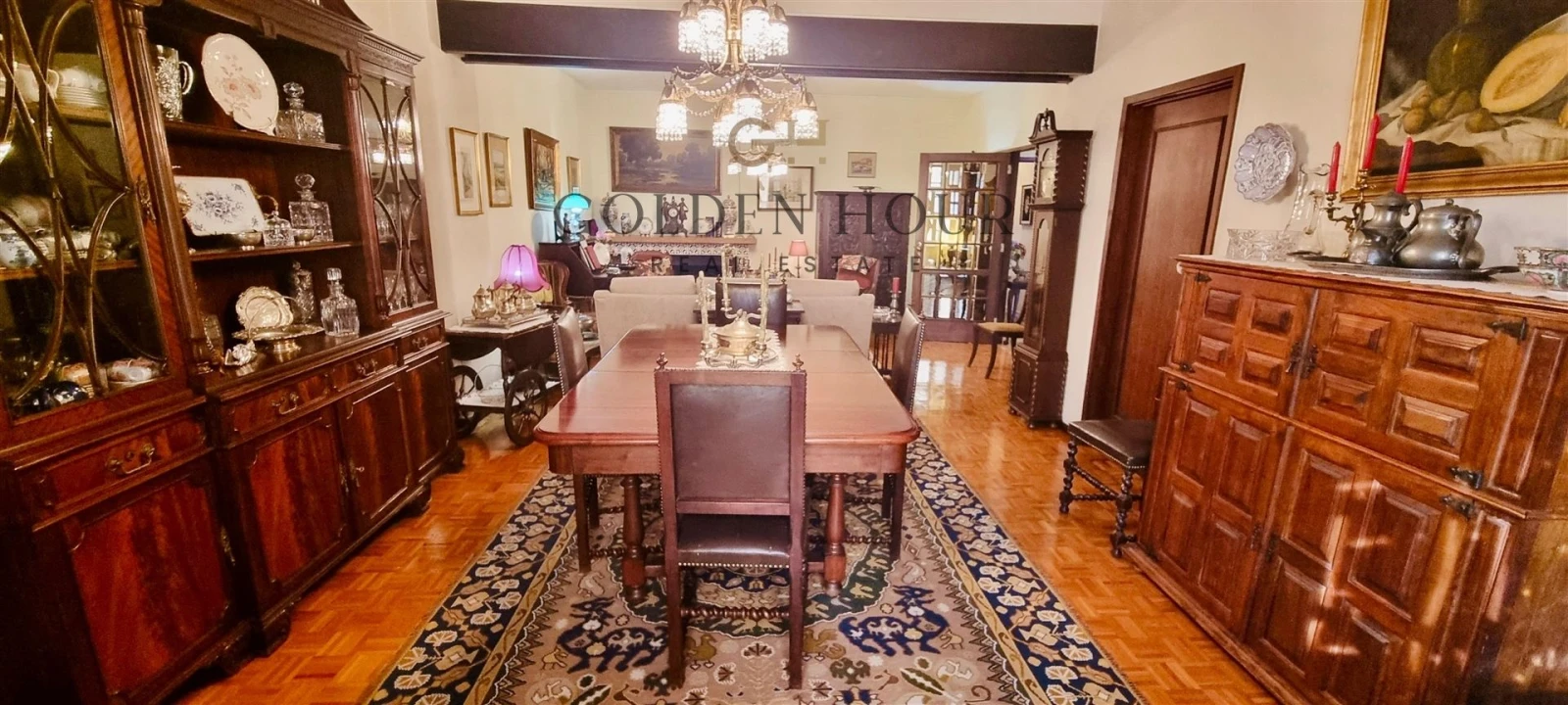 Apartamento T5 para Venda em Mafamude e Vilar do Paraíso Foto 4