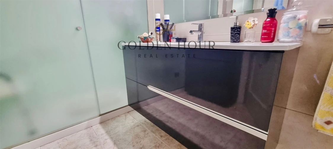 Apartamento T5 para Venda em Mafamude e Vilar do Paraíso Foto 16