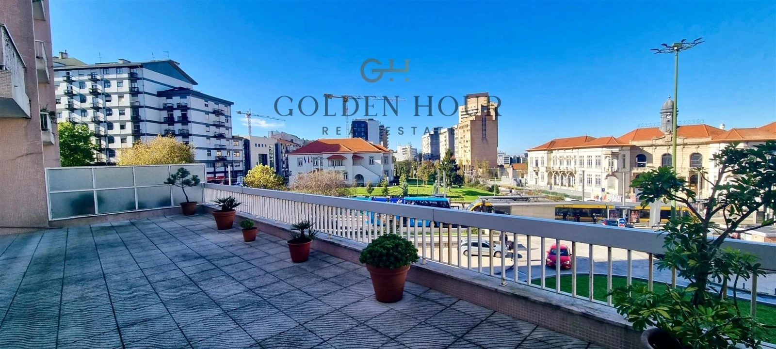 Apartamento T5 para Venda em Mafamude e Vilar do Paraíso Foto 18