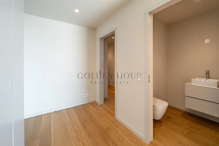 Apartamento T3 para Venda em Santa Marinha e São Pedro da Afurada Foto 3