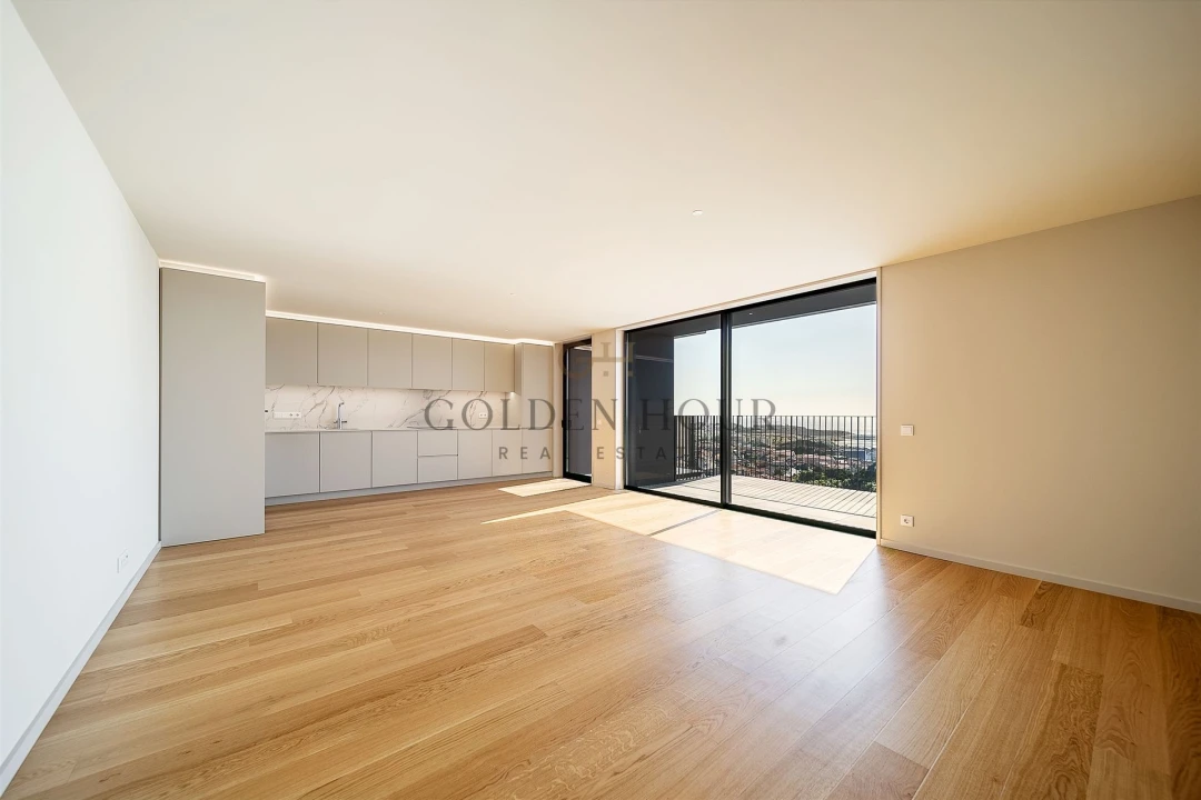 Apartamento T4 para Venda em Santa Marinha e São Pedro da Afurada Foto 2